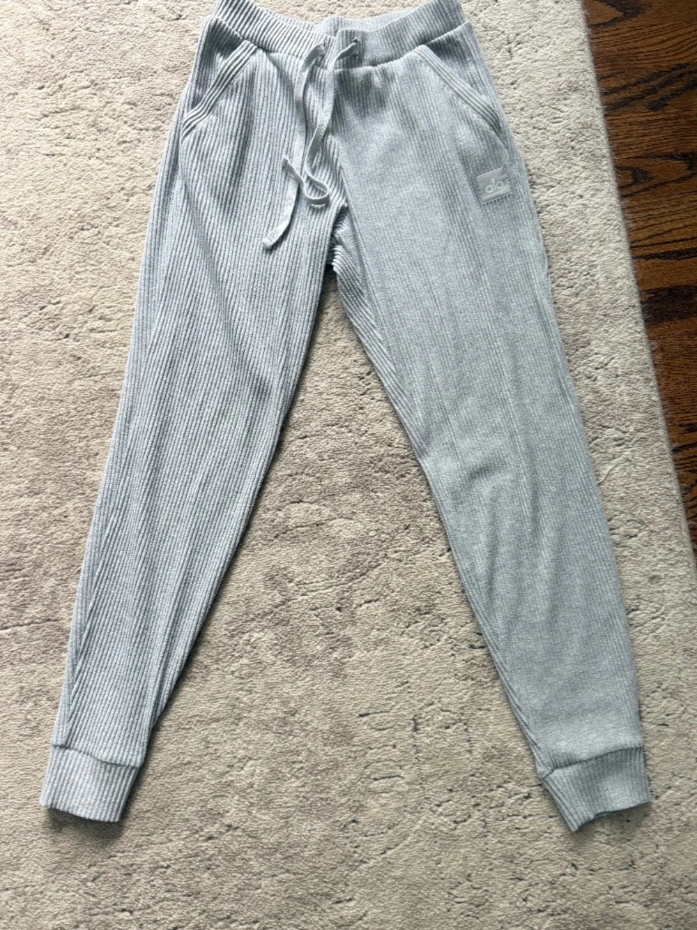 Alo Yoga Muse Hoodie and Sweatpant Set XS